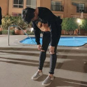 Meet your Posher, Jonathan